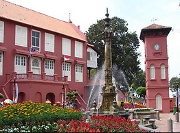 Ideal Mahkota Apartment