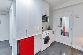 Idyllic City Studio Air-Con & Wifi