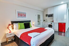 Idyllic City Studio Air-Con & Wifi