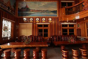 Hotel Shwe Pyi Tan