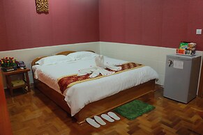 Hotel Shwe Pyi Tan