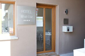 What Else Hotel