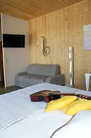 What Else Hotel