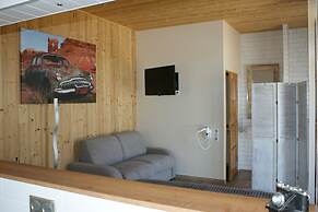 What Else Hotel
