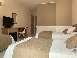 Hotel Llansola