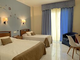 Hotel Llansola