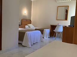 Hotel Llansola