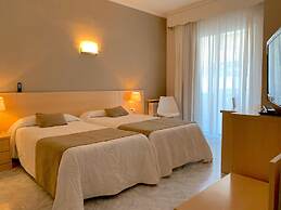 Hotel Llansola