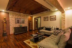 Angkor Palace Suite & Villa