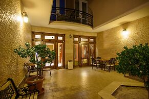 KMM Hotel