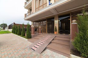 Ani boutique hotel