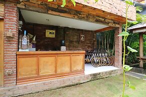 Pondok Jempiring Kuta Bali