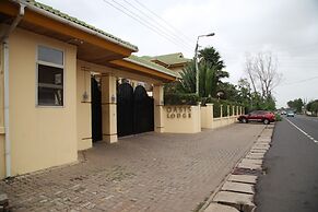 Oasis Lodge