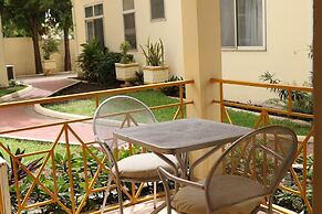 Oasis Lodge