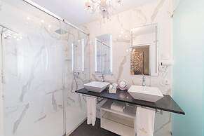 Rey Don Pedro Luxury Home