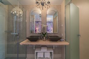 Rey Don Pedro Luxury Home