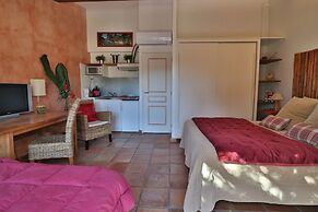 Le Mas de Bertagne - Chambres d'Hôtes
