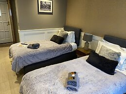 The Tower Arms Hotel