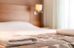 Cozy Apartment Downtown Great Lake Views MF1 by Apartments Bariloche