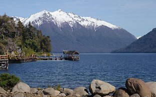 Amazing 4 Bedroom Chalet Villa Traful VT1 by Apartments Bariloche