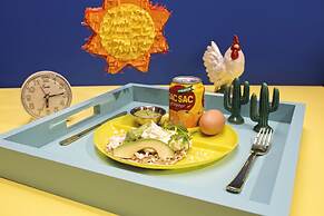 Moxy Chicago Downtown