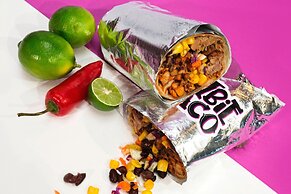 Moxy Chicago Downtown