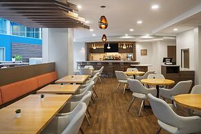 EVEN Hotel Pittsburgh Downtown by IHG