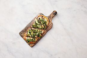 EVEN Hotel Pittsburgh Downtown by IHG