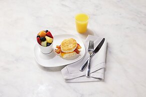 EVEN Hotel Pittsburgh Downtown by IHG