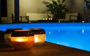 Holiday Home with Private heated Pool, Sea view & Basketball Court