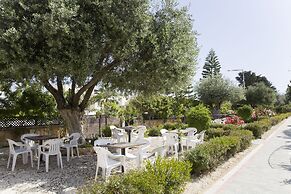 Eliofos Elegant Maisonettes