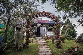 Ukrist Farm Hill Resort