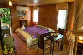 Monmaen Resort & Spa