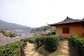 Lee Wine Ruk Thai Resort