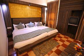 Hotel Maharaja Inn