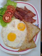 Crossroads House - Hostel