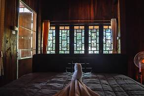 Crossroads House - Hostel