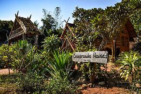 Crossroads House - Hostel