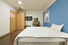 Back Home Hotel