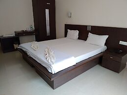Kings Crown Resort - Mandarmani
