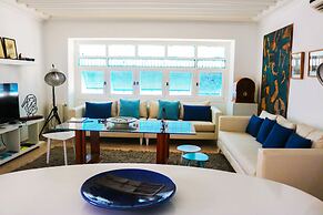 La Maison De L'artiste