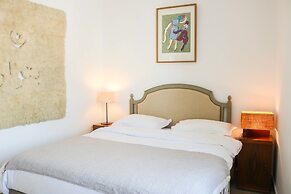 La Maison De L'artiste