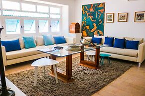 La Maison De L'artiste