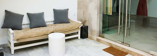 La Maison De L'artiste