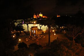 Maleth Inn Guest House