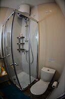 Maleth Inn Guest House