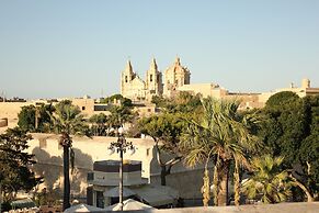 Maleth Inn Guest House