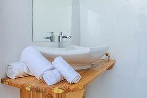 The Castaway Retreat