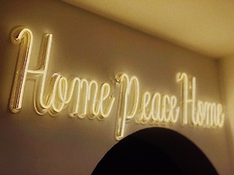 Home Peace Home - District 1