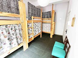 La Ventana Azul Surf Hostel